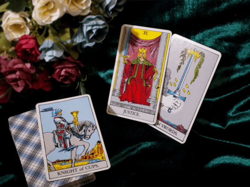 como o tarot pode impactar a sua vida